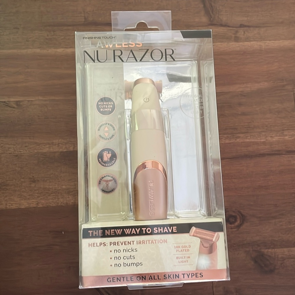 Finishing Touch Flawless Nu Razor Portable Cordless Rechargeable Electric Razor